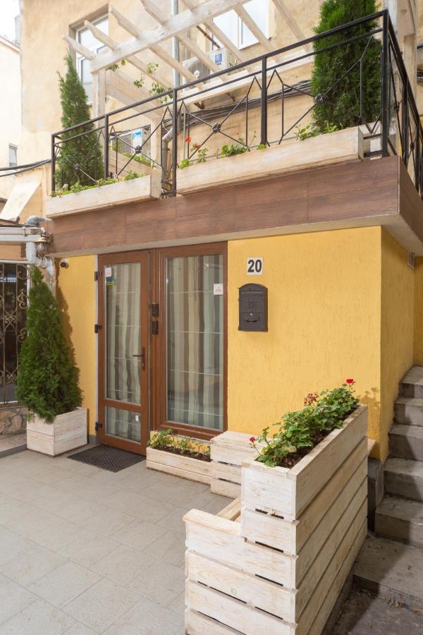Трирівневий Лофт Із Спальнею-Укриттям Self Check-In 247 Odesa Exterior foto