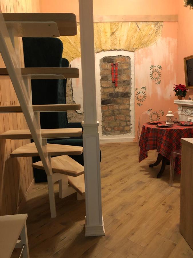 Трирівневий Лофт Із Спальнею-Укриттям Self Check-In 247 Odesa Exterior foto